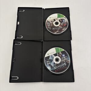 LOT 2 Assassins Creed: Revelations & Brotherhood Microsoft Xbox 360 Video Games